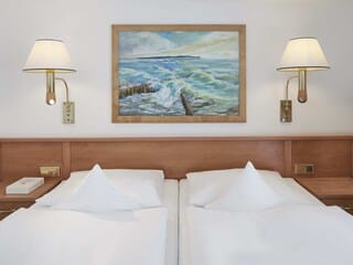Hypo-allergenic bedding available, minibar, in-room safe