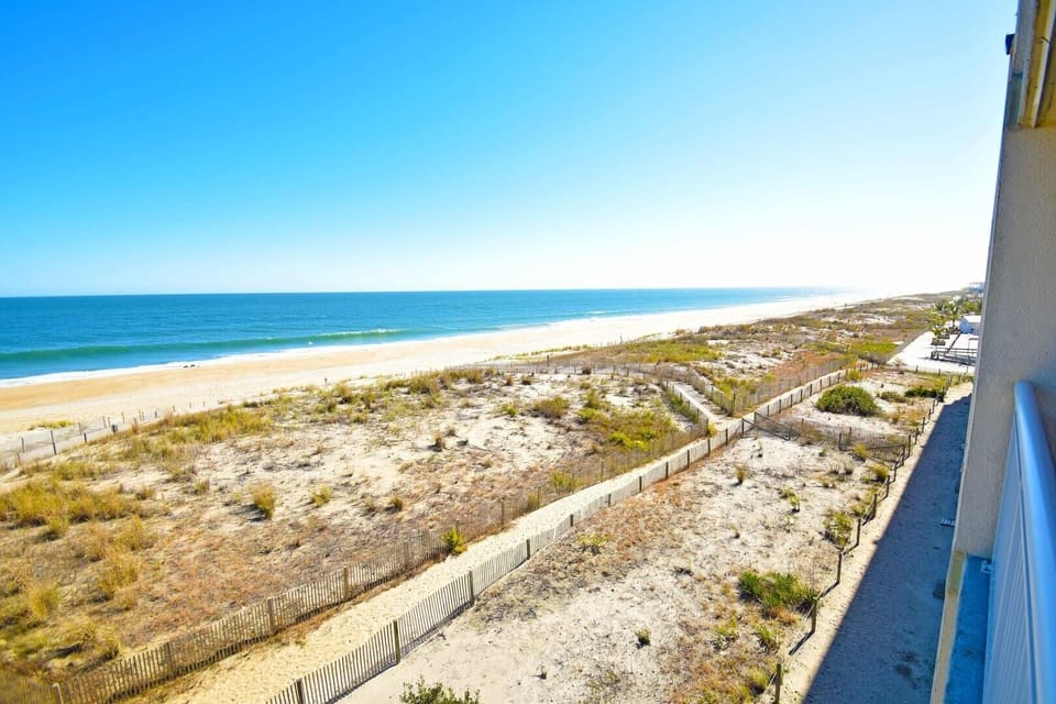 Condo, 3 Bedrooms | Beach | On the beach