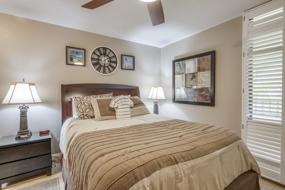 Condo, 1 Bedroom | 1 bedroom, iron/ironing board, free WiFi