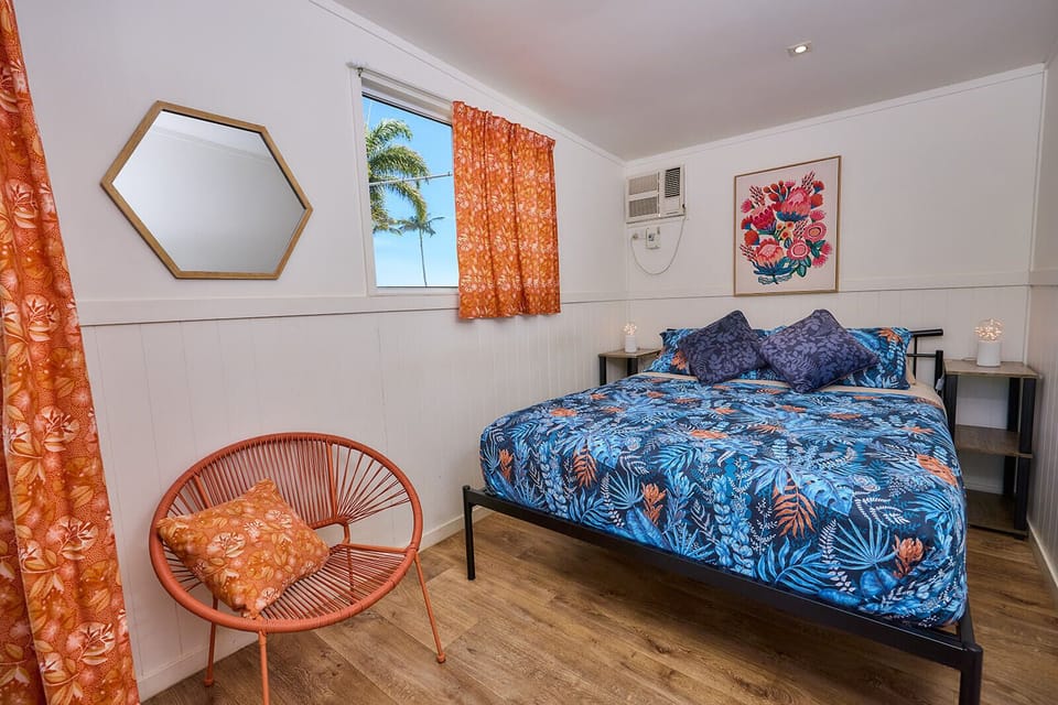 Comfort Double Room with Air-conditioning | WiFi, bed sheets