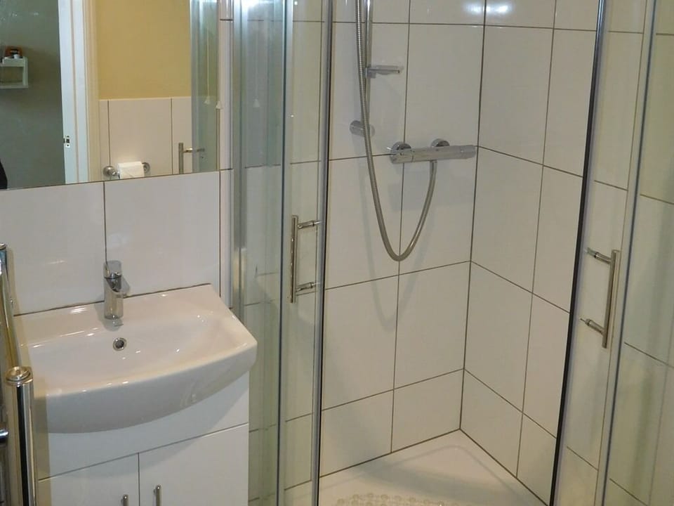 Single Room, Ensuite | Bathroom