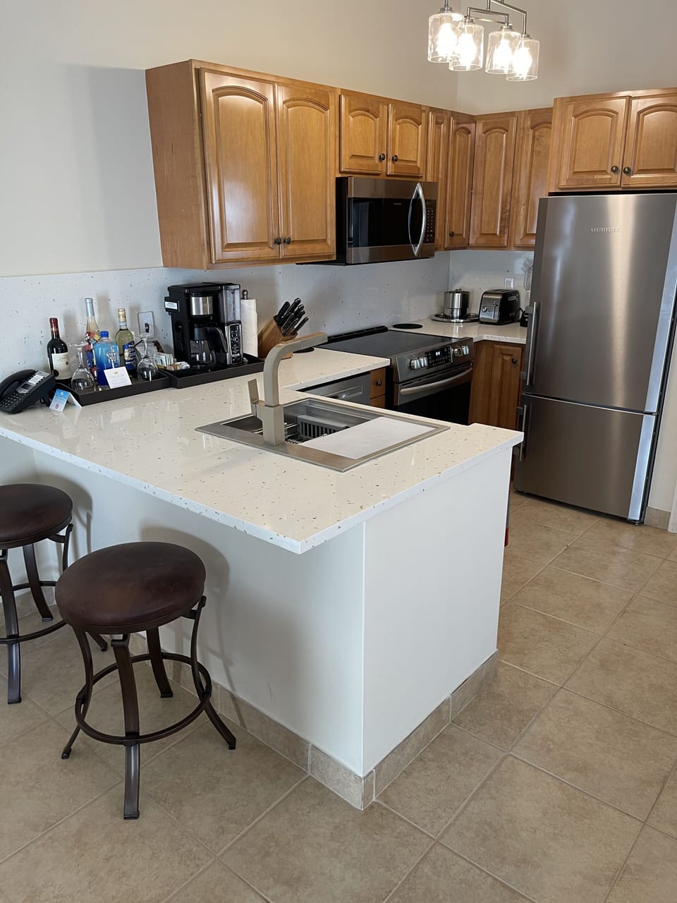 Bungalow, 1 Bedroom | Private kitchen | Coffee/tea maker, full-size fridge, microwave, oven