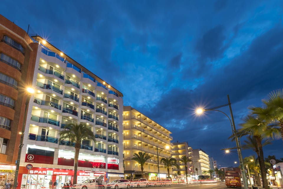 Front of property - evening/night