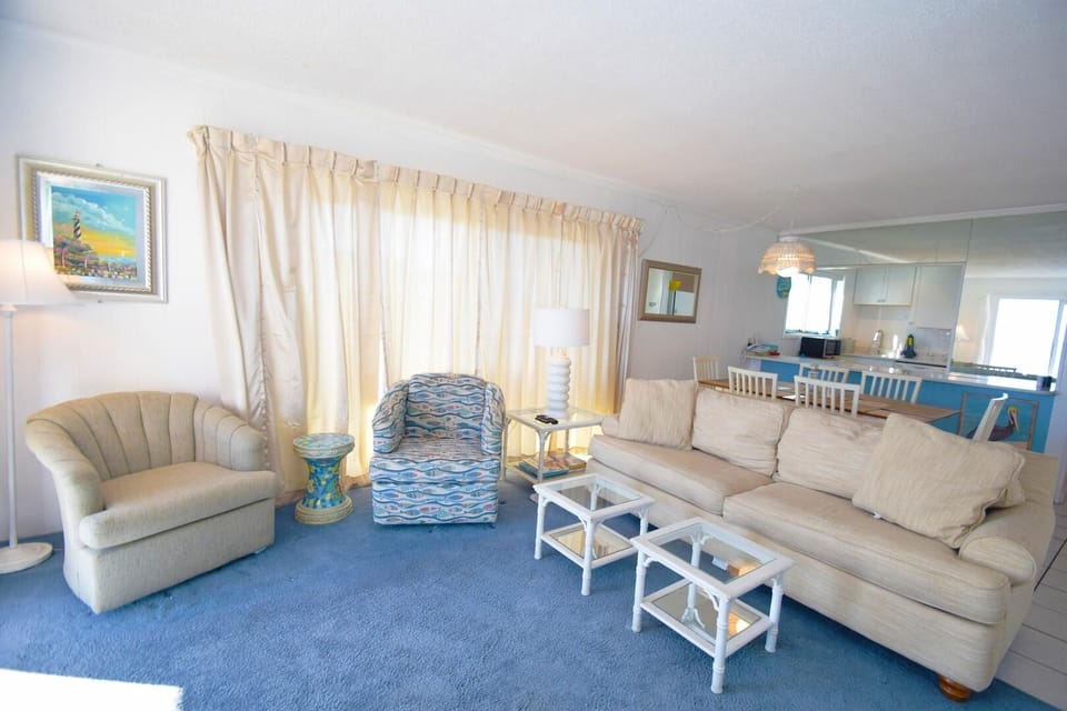 Condo, 2 Bedrooms | Living room | TV