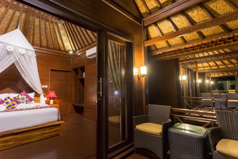 In-room safe, desk, blackout drapes, free WiFi
