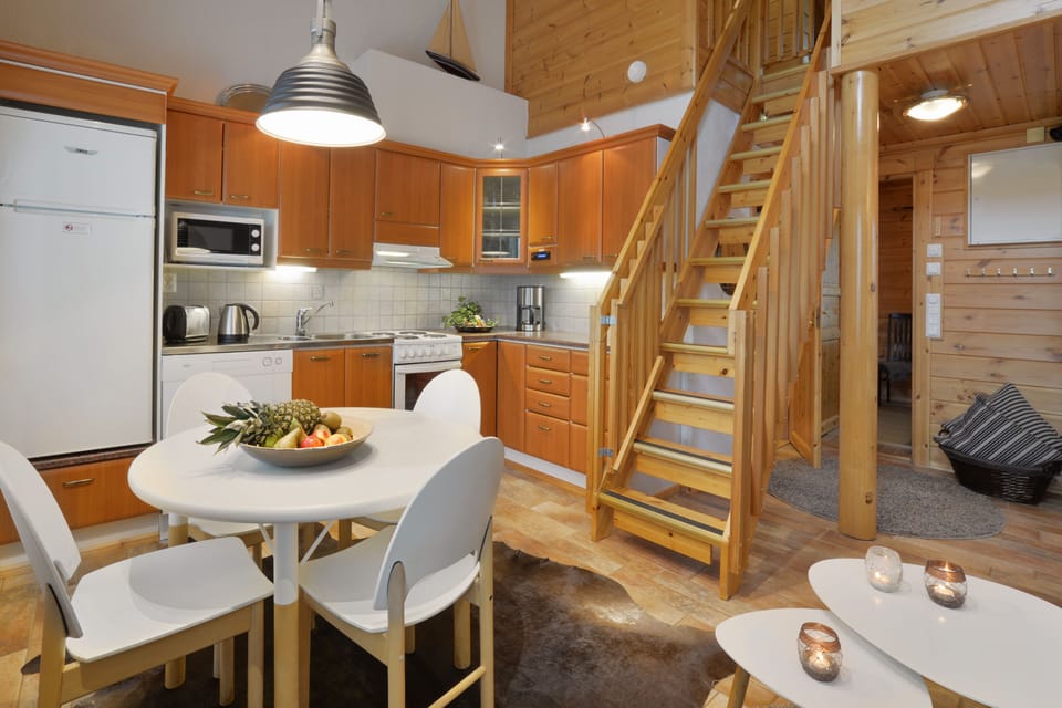 Superior Apartment 4, Sauna (Pets allowed) | Private kitchen | Coffee/tea maker, full-size fridge, microwave, oven