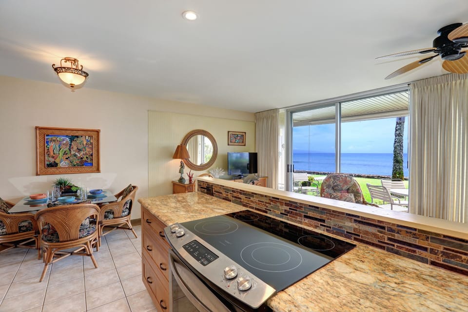 Condo, 2 Bedrooms | Private kitchen | Coffee/tea maker, fridge, microwave, oven