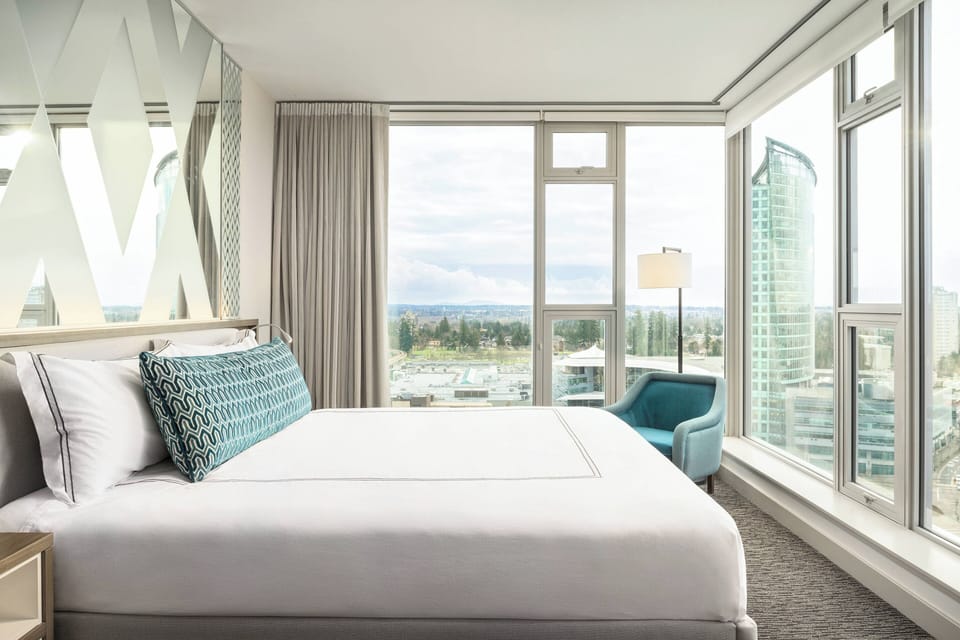 Room, 1 King Bed, Corner | In-room safe, desk, laptop workspace, blackout drapes
