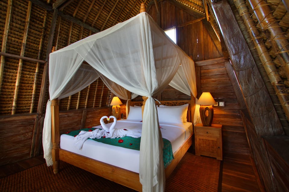 Panoramic Suite (Ricefield view) | Premium bedding, in-room safe, desk, soundproofing