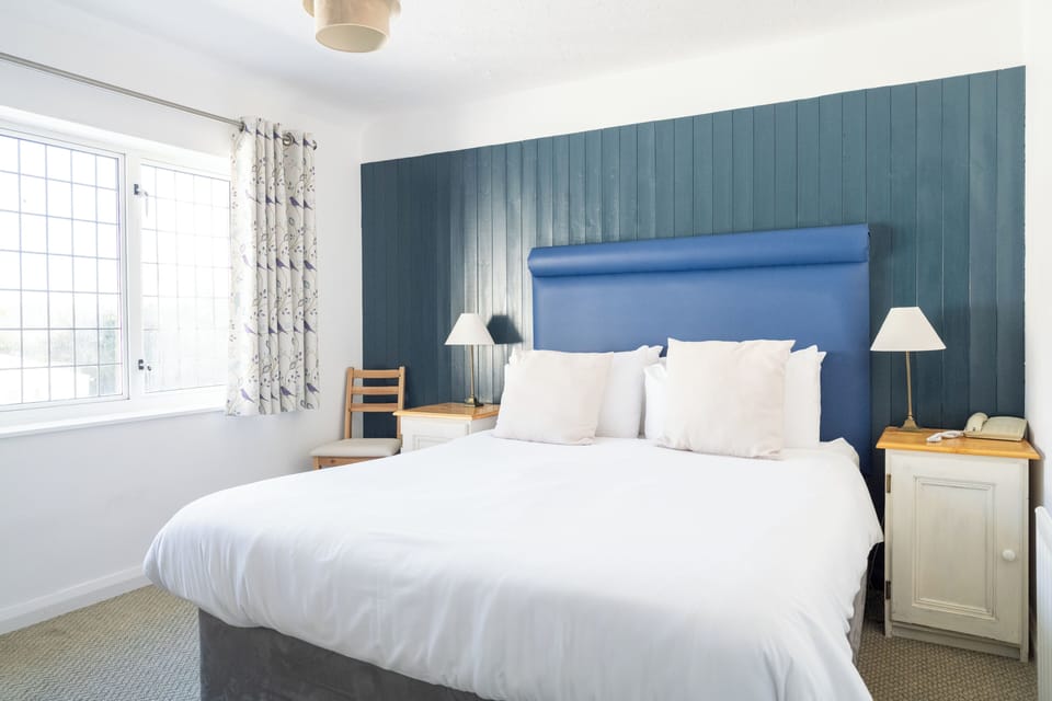 Standard Double Room, 1 Double Bed | In-room safe, desk, blackout drapes, iron/ironing board