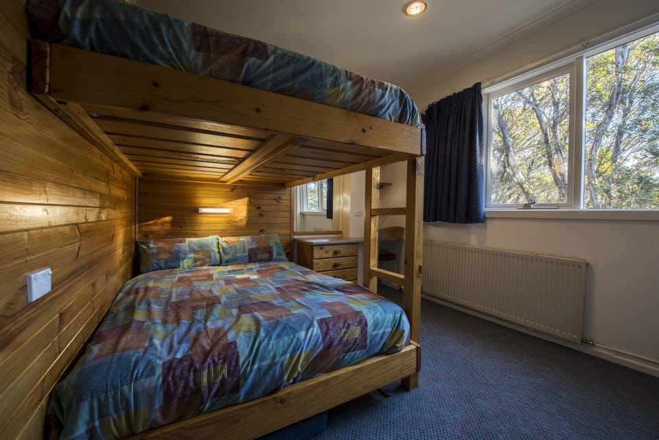 Double or Twin Room | Desk, free WiFi, bed sheets