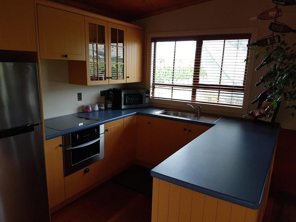 Fridge, microwave, coffee/tea maker, electric kettle