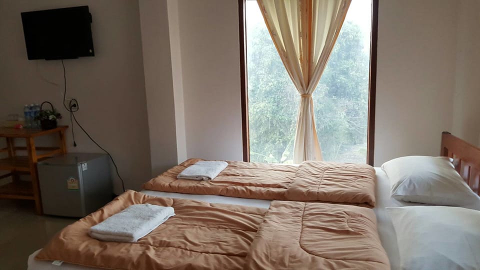 Superior Family - 4 Persons | Desk, free WiFi