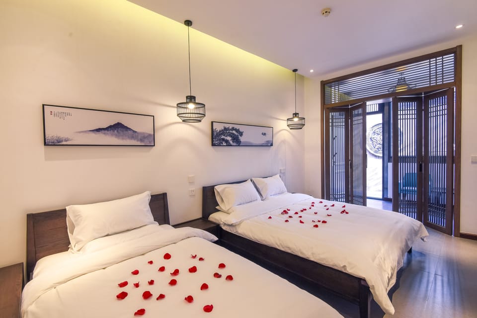 Family Suite | 1 bedroom, premium bedding, desk, blackout drapes