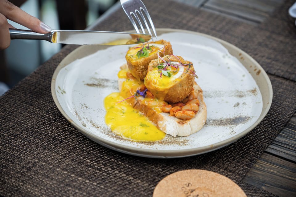 Daily cooked-to-order breakfast for a fee