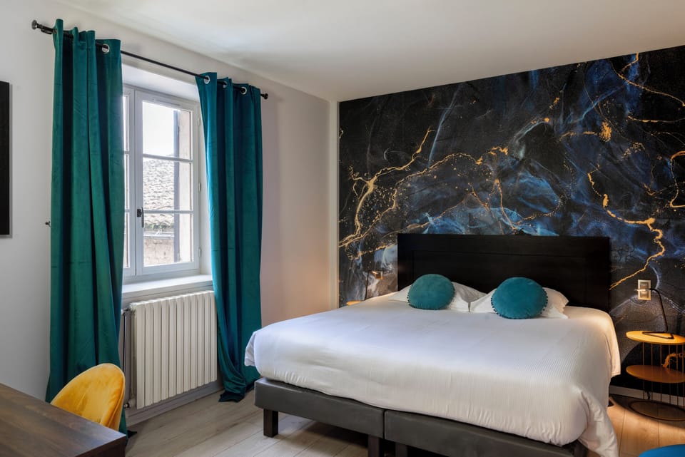 Double Room | Desk, soundproofing, free WiFi, wheelchair access