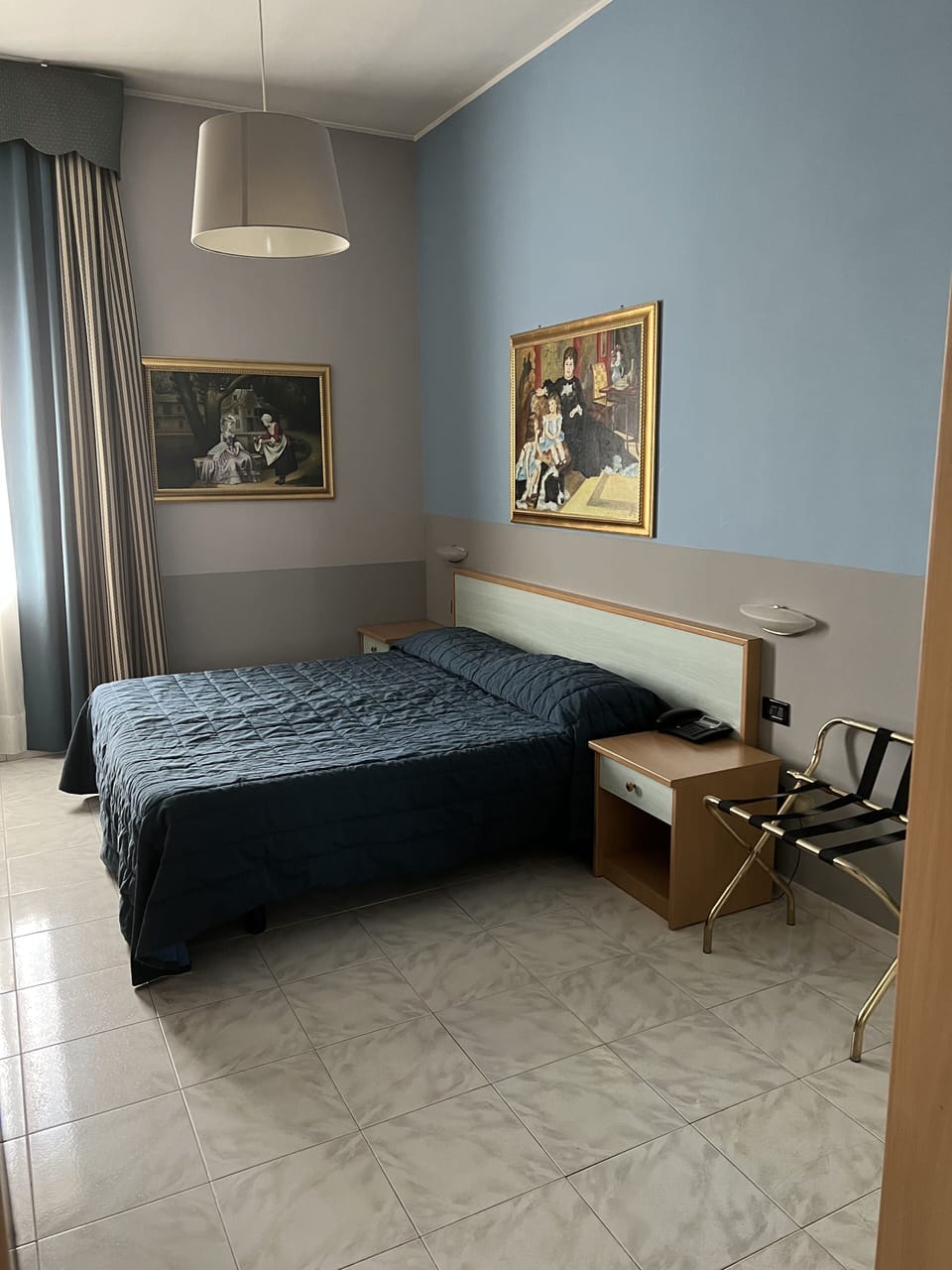Comfort Double Room | Hypo-allergenic bedding, desk, free WiFi, bed sheets