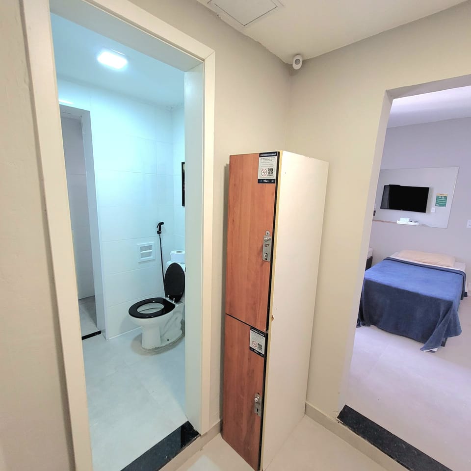 Economy Suite, 1 Double Bed, Private Bathroom | Individually decorated, rollaway beds, free WiFi, bed sheets