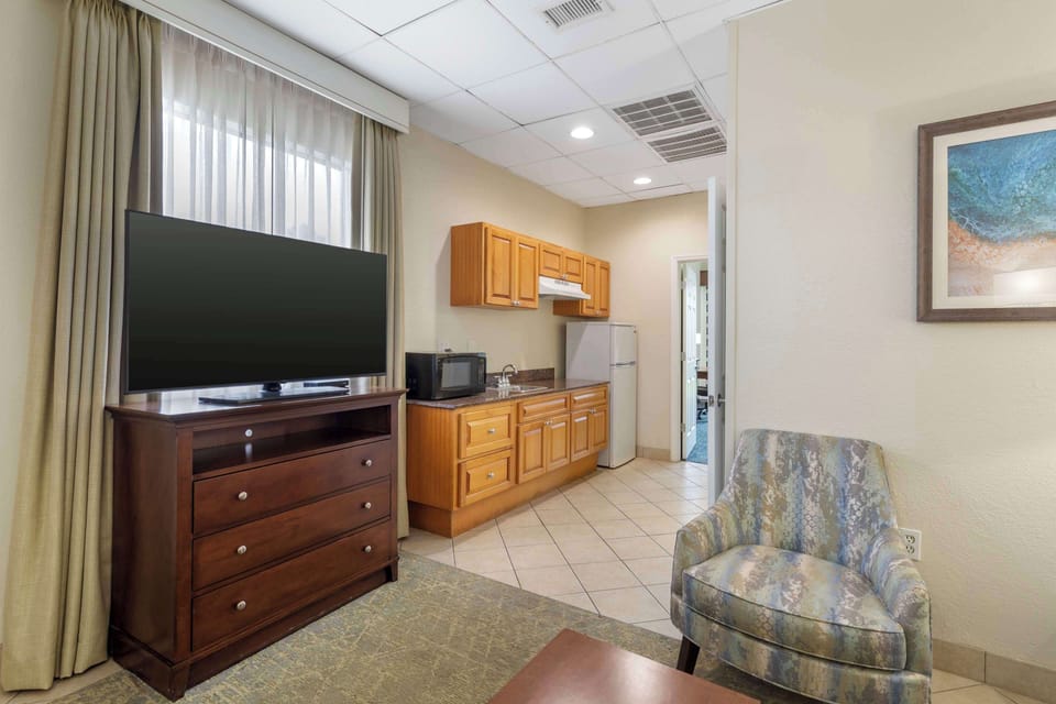 Family Suite, 2 Queen Beds, Non Smoking, Kitchenette (with Sofabed) | Pillowtop beds, desk, laptop workspace, blackout drapes