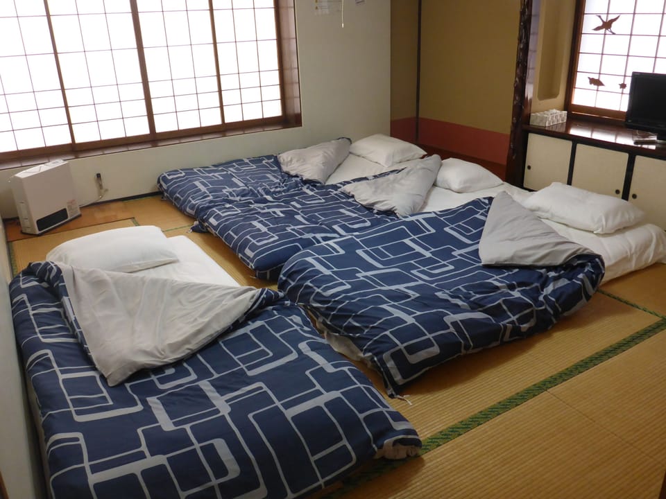 Japanese-Style Quadruple Room with Shared Bathroom | Free WiFi, bed sheets