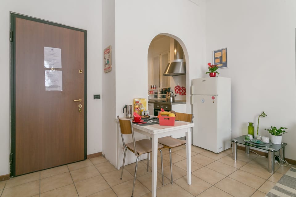 Studio | In-room dining