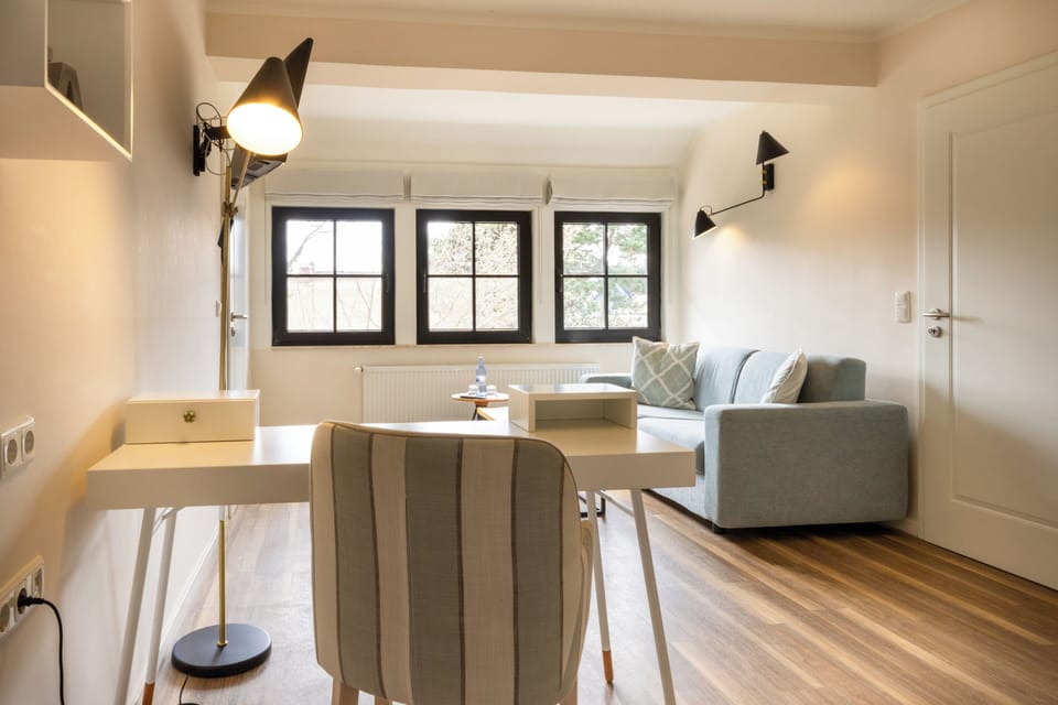 Family Room | Living area | Flat-screen TV