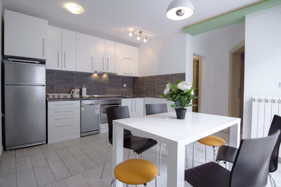 Duplex Two-Bedroom Apartment with Terrace | Private kitchen