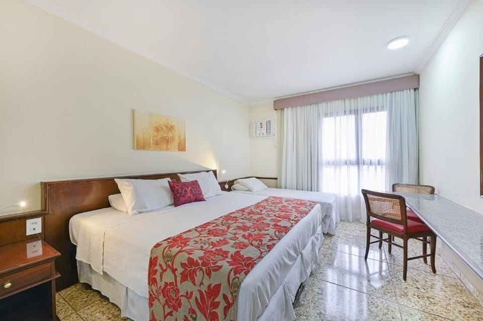 Standard Double Room | 10 bedrooms, minibar, desk, soundproofing