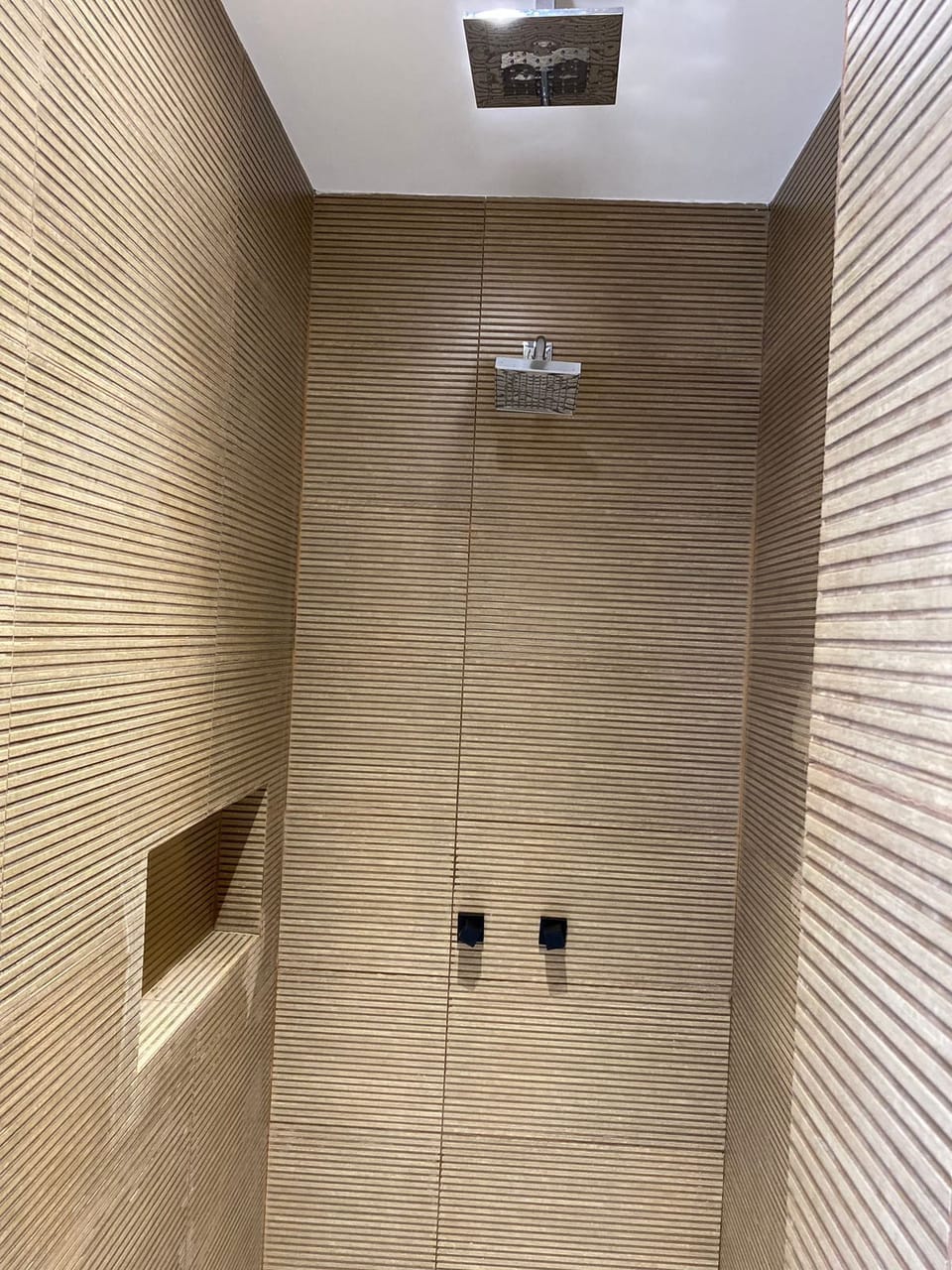 Steam room 