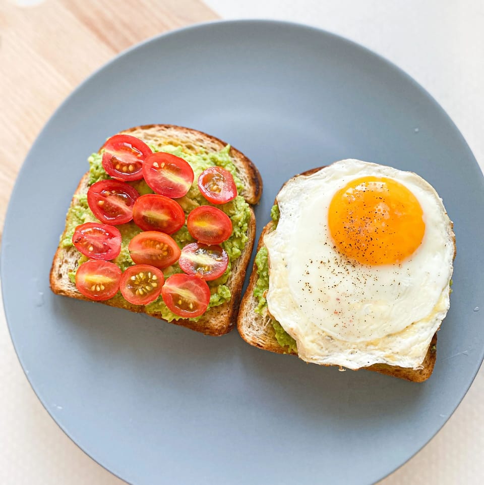 Free daily English breakfast