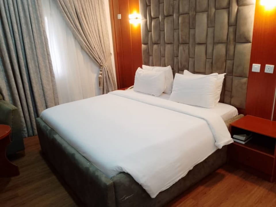 In-room safe, desk, blackout drapes, iron/ironing board