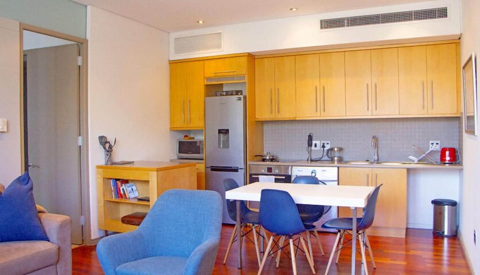 Apartment, 1 Bedroom (Eddie) | Private kitchen | Full-size fridge, microwave, oven, stovetop