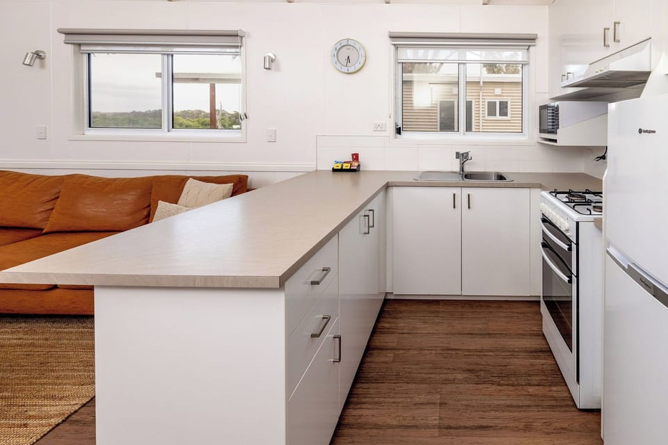 Family Villa, Lagoon View | Private kitchen | Fridge, microwave, oven, stovetop