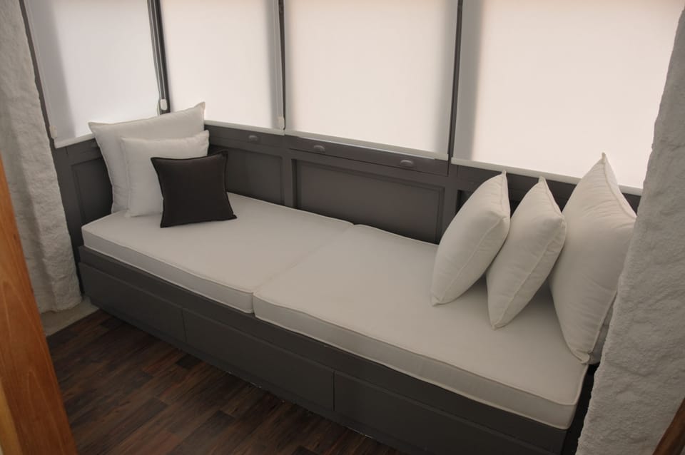 Superior Room | Living area | LCD TV