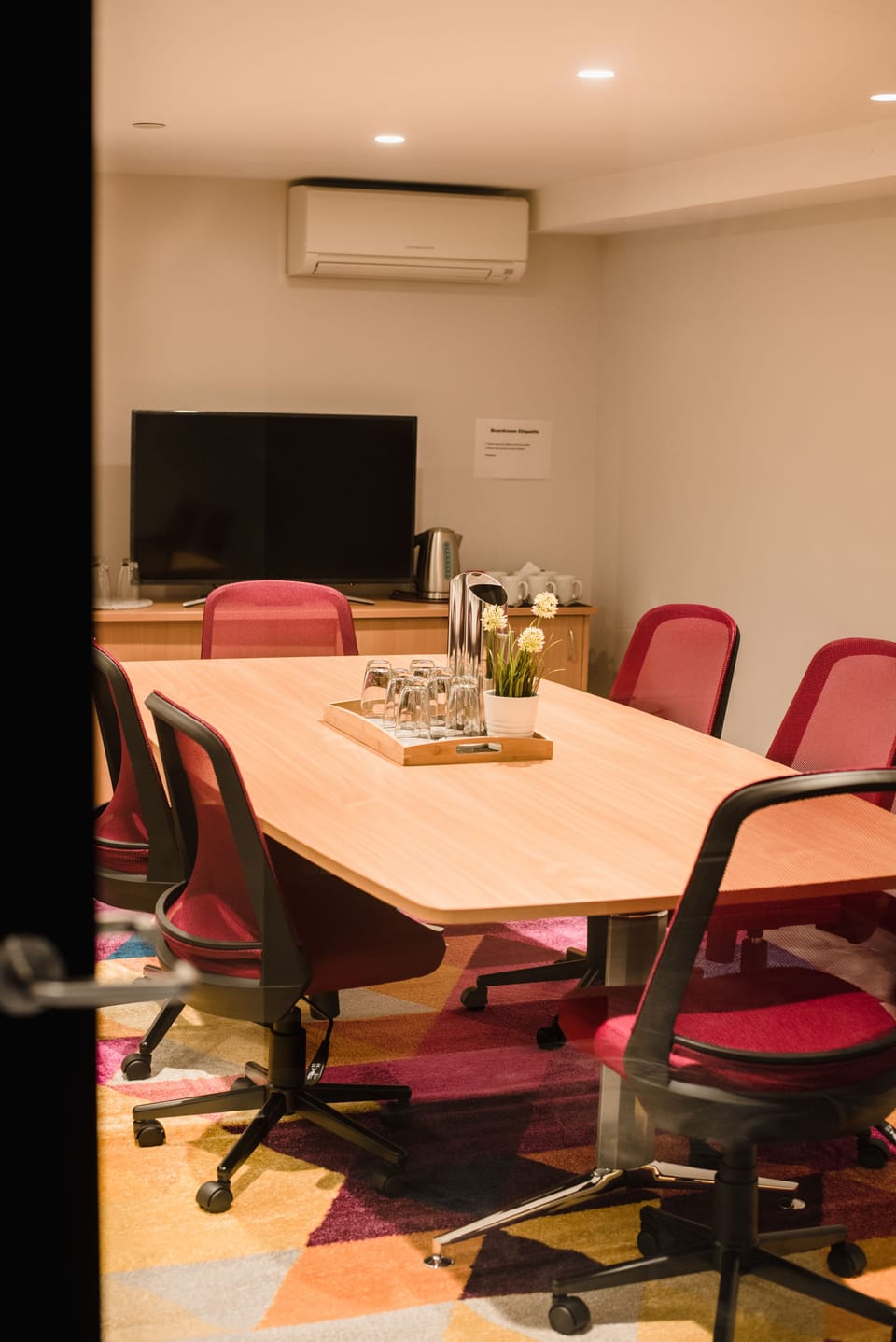 Meeting facility