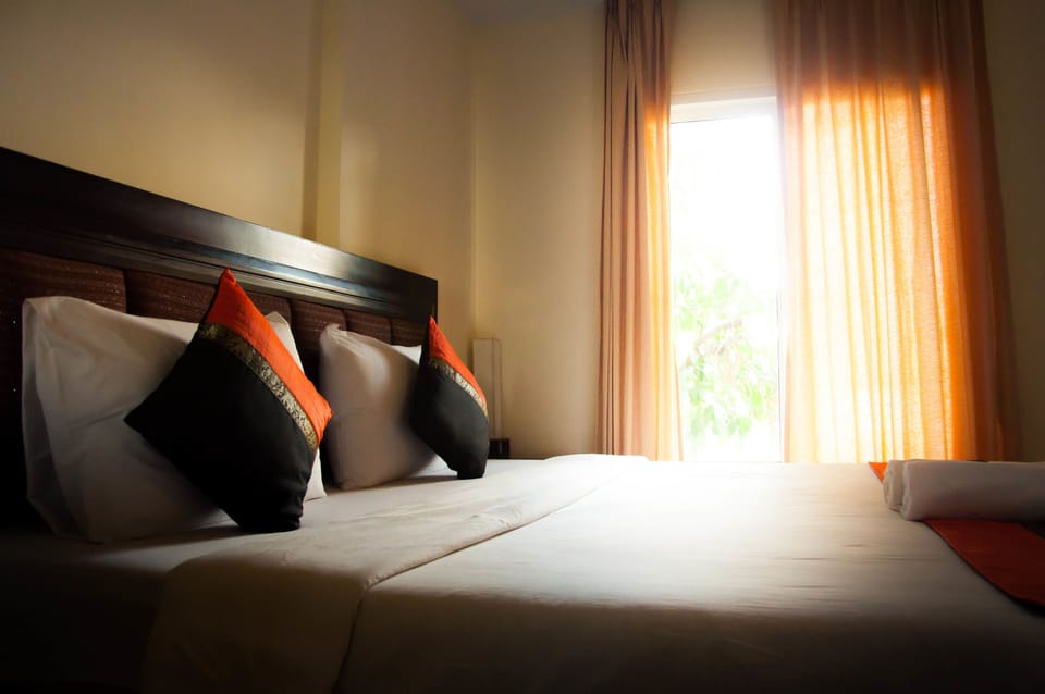 Deluxe Sweet Room with Balcony  | Rollaway beds, free WiFi
