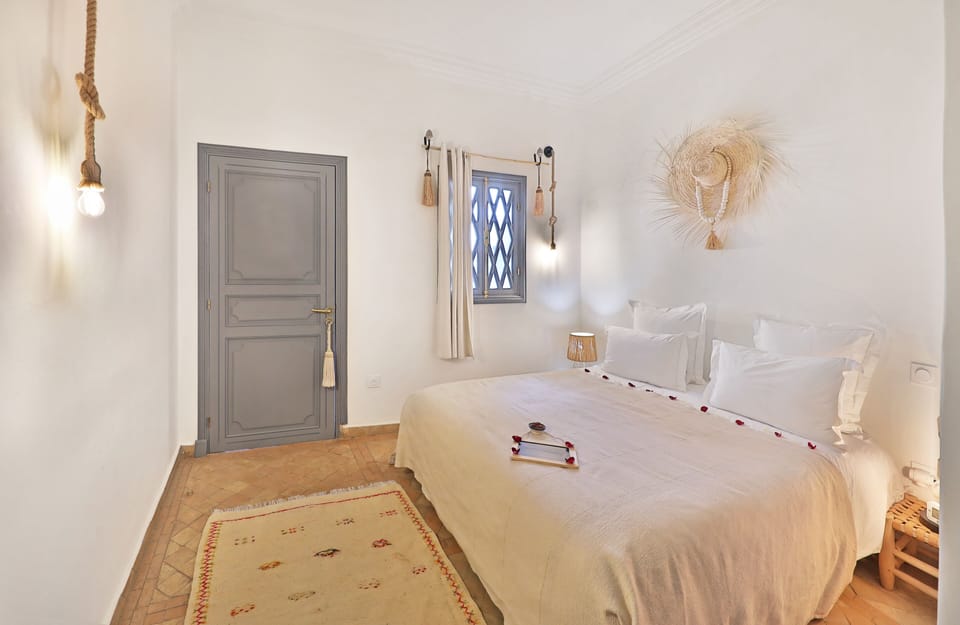 Chambre Double MUSC | Premium bedding, minibar, in-room safe, individually decorated