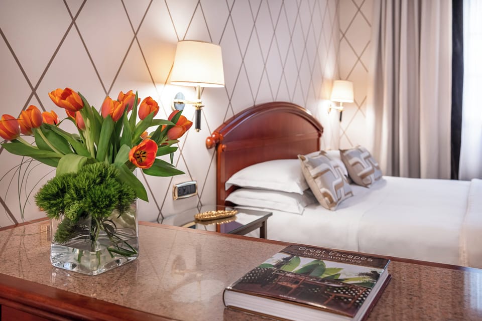 Junior Suite | Premium bedding, minibar, in-room safe, desk