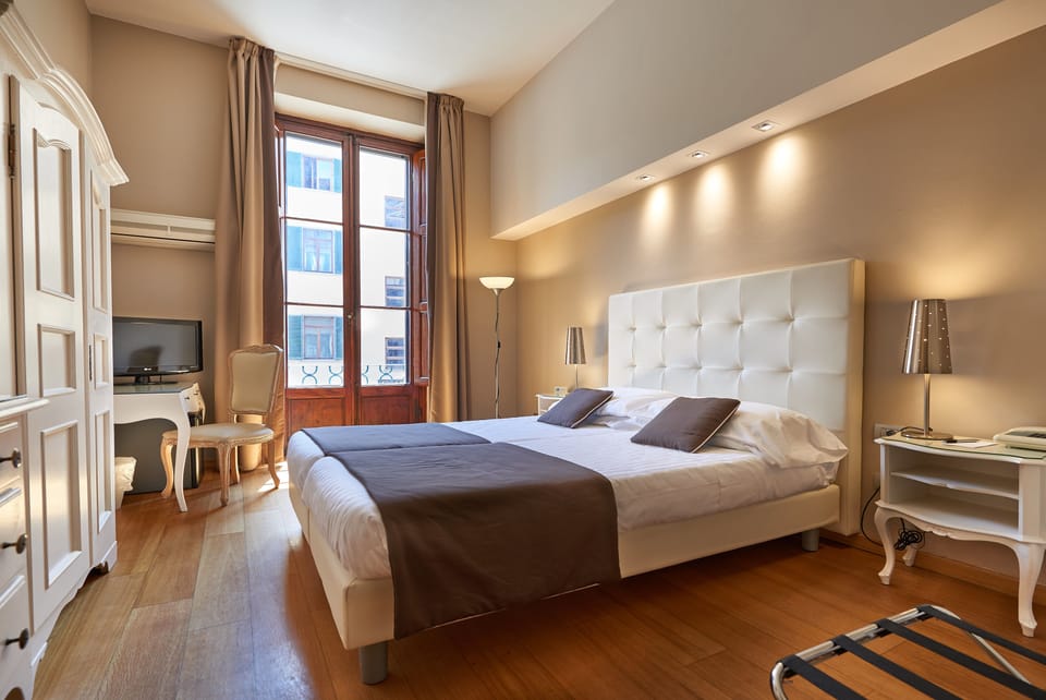Standard Double or Twin Room | 1 bedroom, premium bedding, minibar, in-room safe