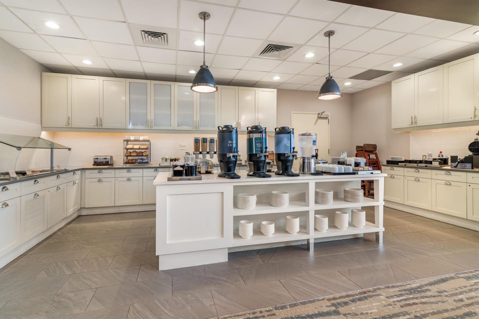 Free daily on-the-go breakfast