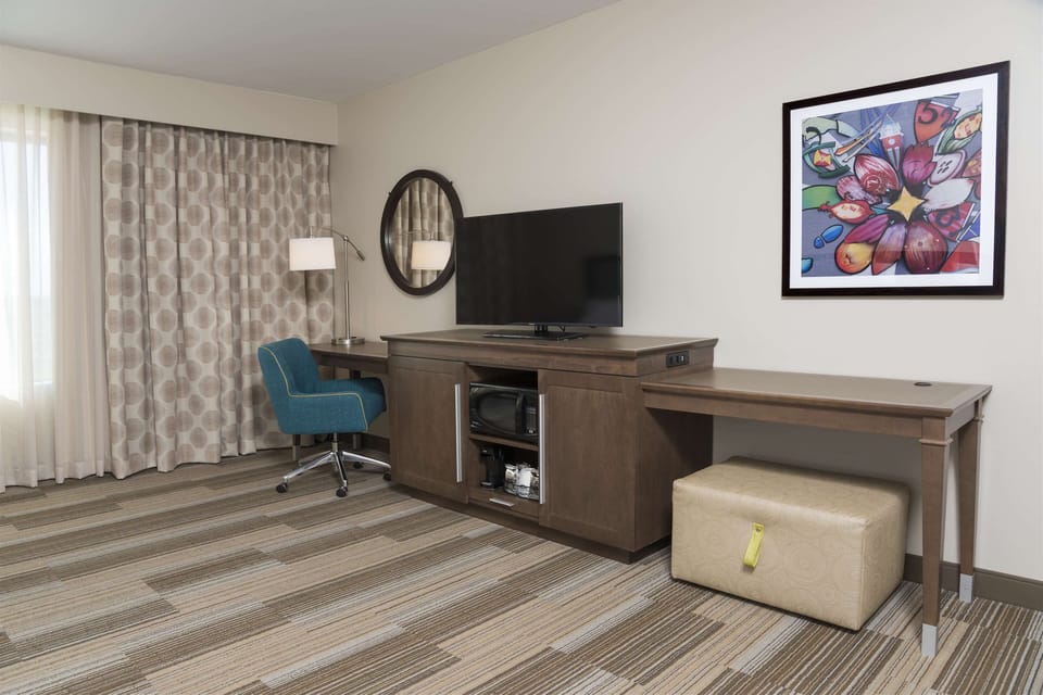 In-room safe, desk, iron/ironing board, free WiFi