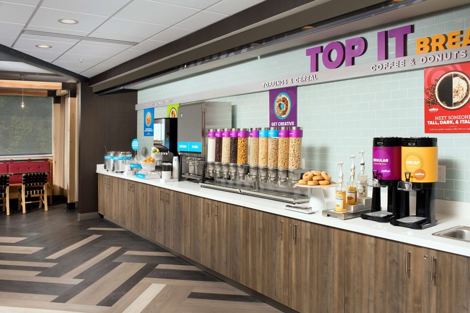 Free daily breakfast