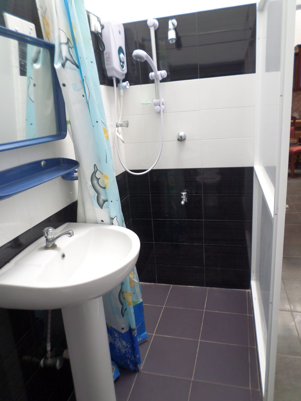 Leos Home Stay Bed and Breakfast in Dehiwala-Mount Lavinia