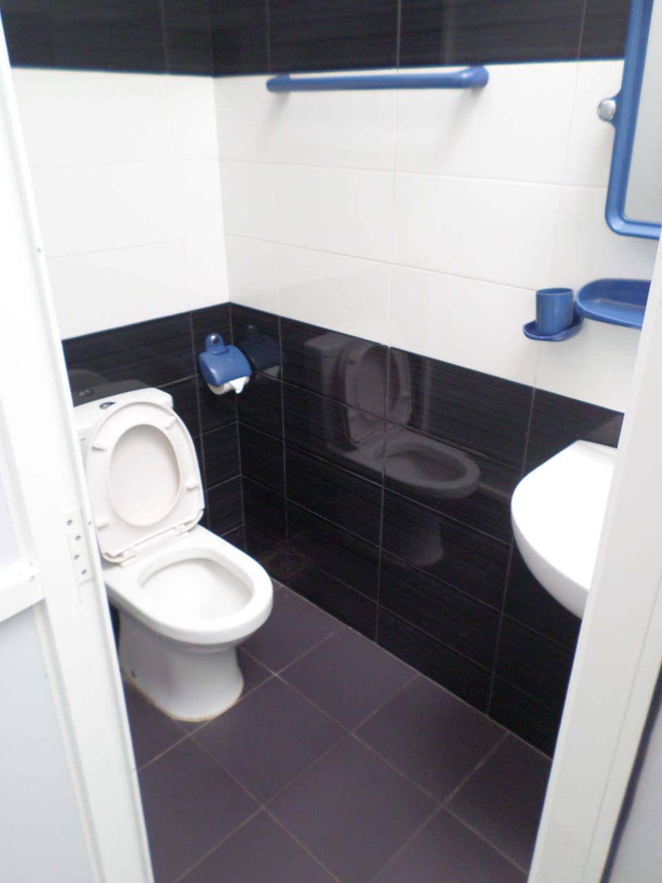 Leos Home Stay Bed and Breakfast in Dehiwala-Mount Lavinia