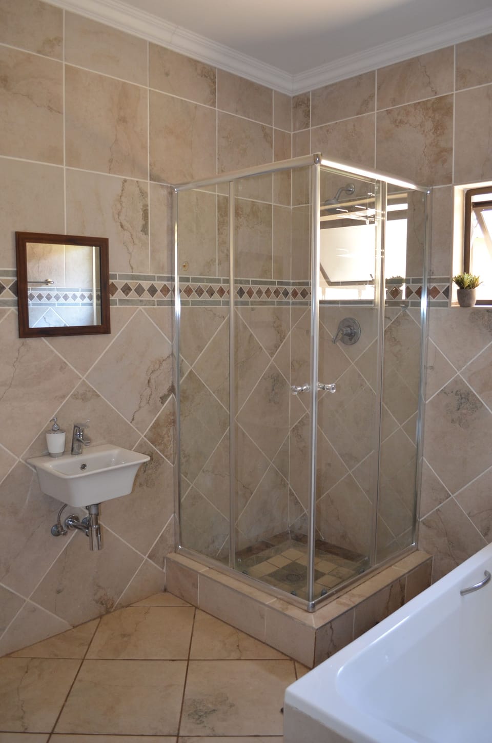 Bathroom shower