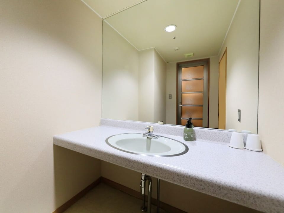 Japanese Style Room, 10 Tatami-mats | Desk, free WiFi, bed sheets