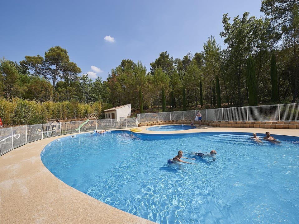 Holiday Park Facilities and Services 