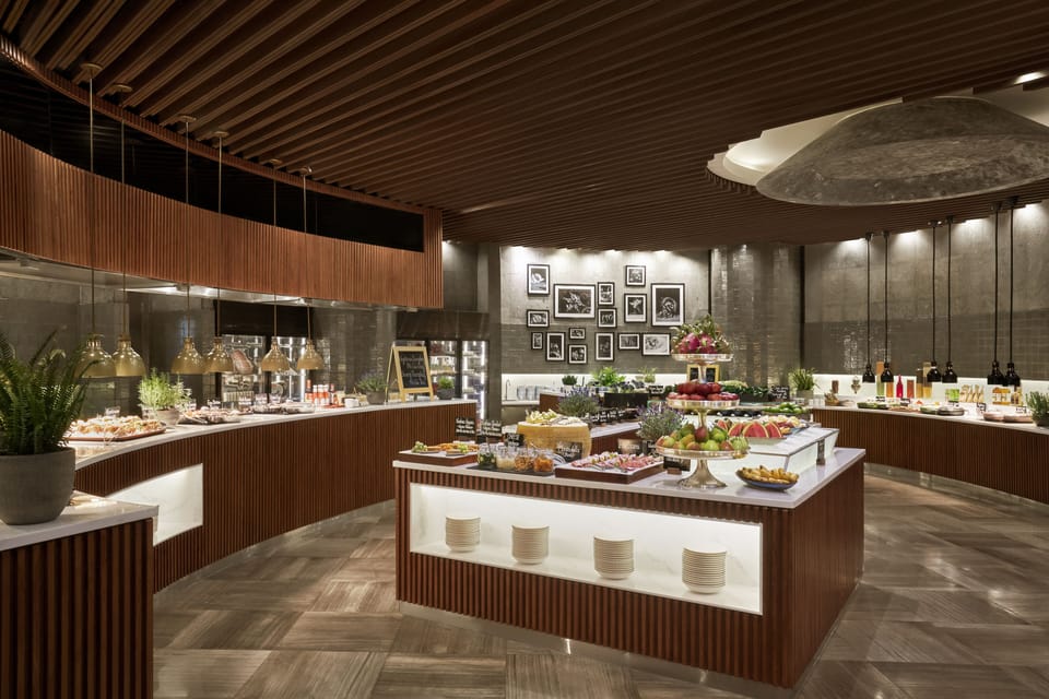 Daily buffet breakfast for a fee