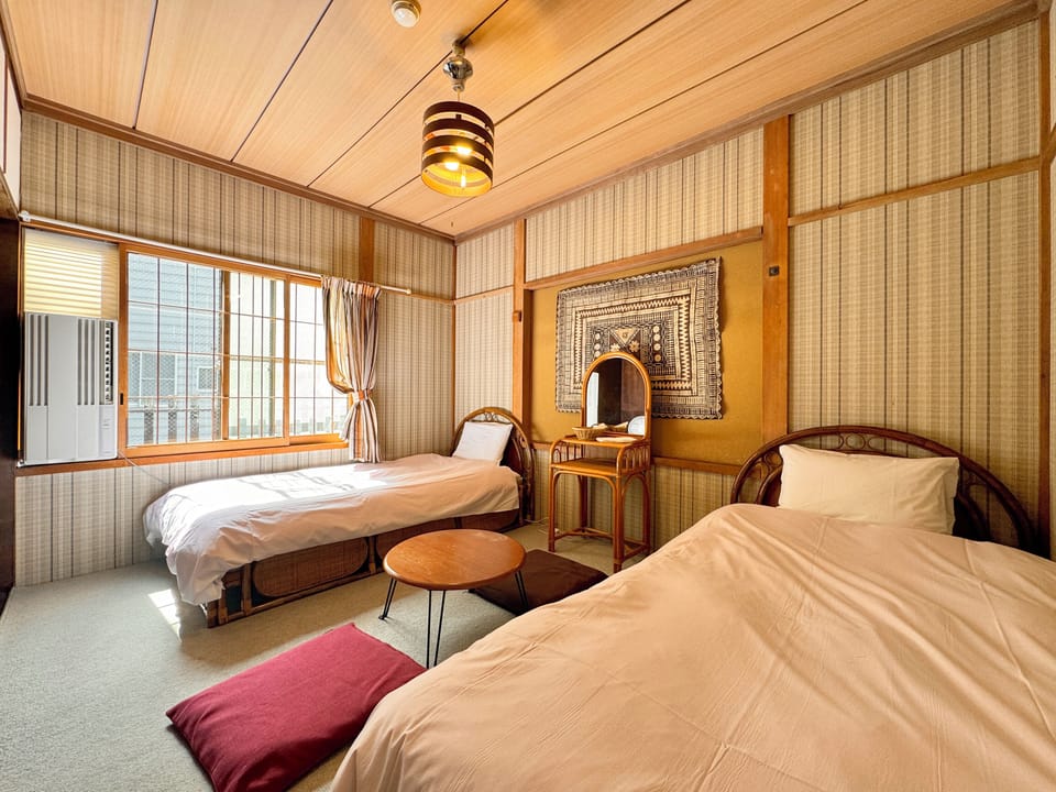 Twin Room, Shared Bathroom | Free WiFi, bed sheets