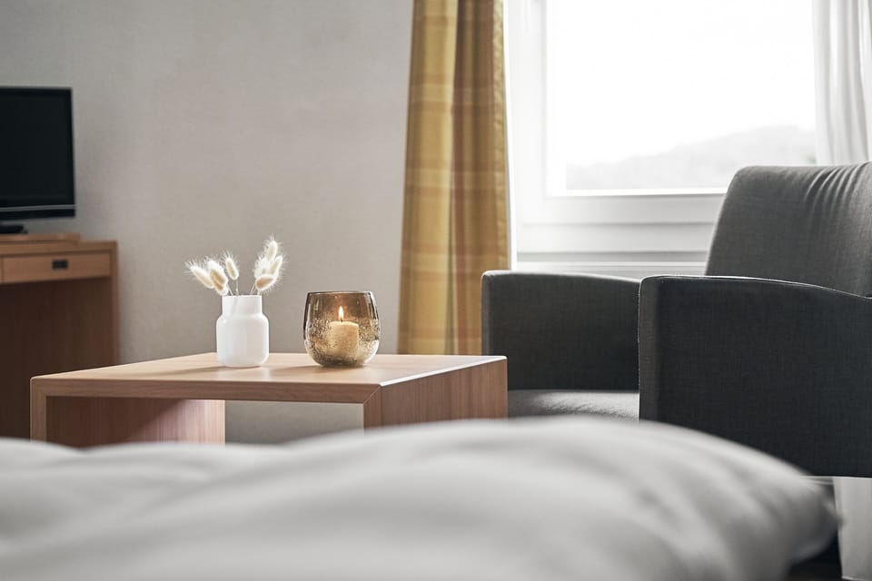 Double Room | In-room safe, desk, soundproofing, iron/ironing board (on request)